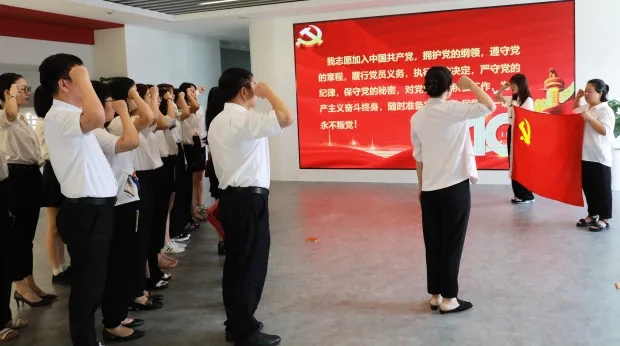 1637903825400302.jpg 3.jpg